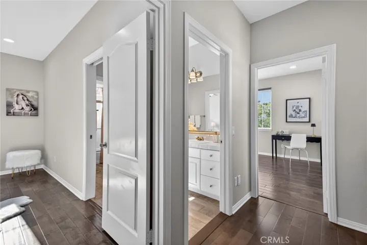 20800 Campania, Porter Ranch, California 91326