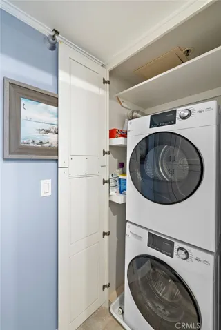 In unit washer/dryer