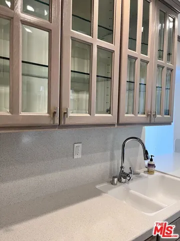 gorgeous cabinets