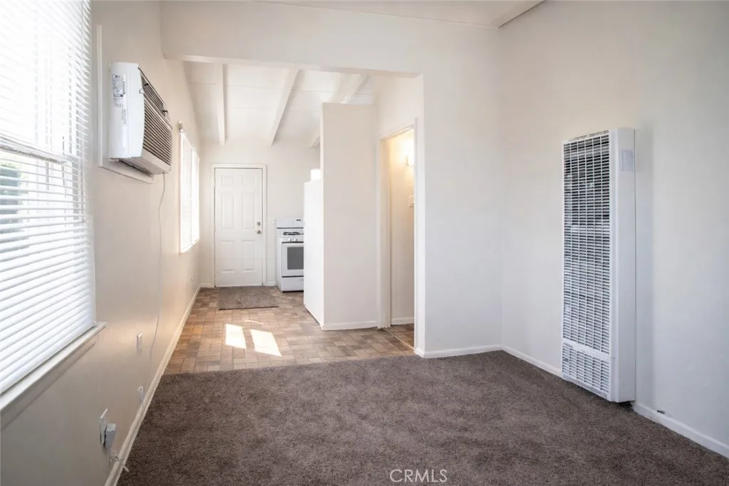 LIving room towards Kitchen