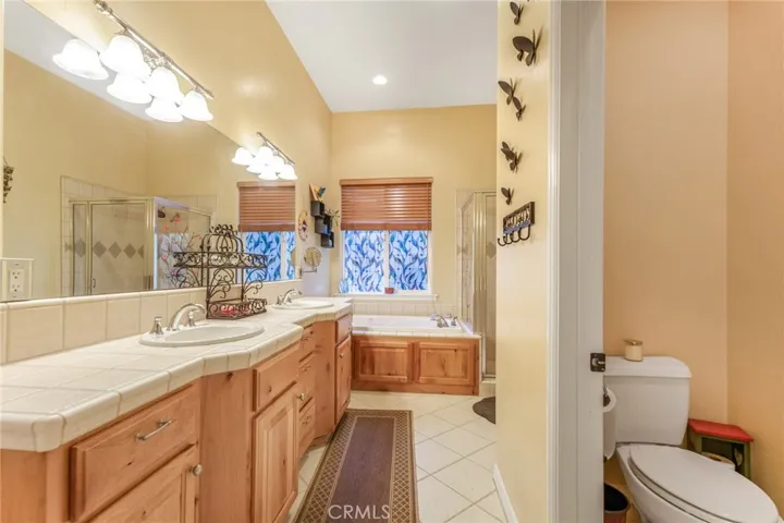 Primary suite full bathroom.