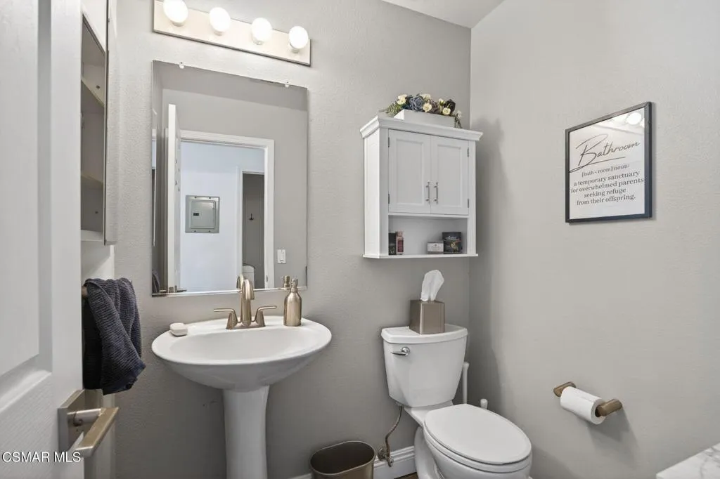 18-web-or-mls-Upmarket Media-1120Pan061