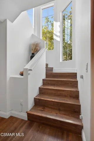 19-web-or-mls-Upmarket Media-1120Pan066