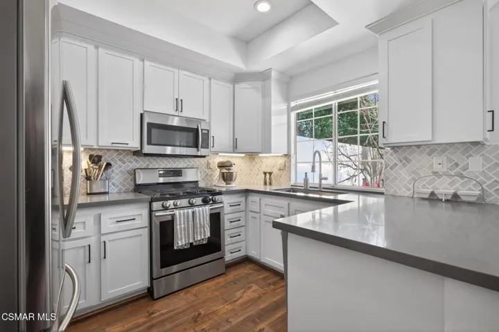 14-web-or-mls-Upmarket Media-1120Pan049