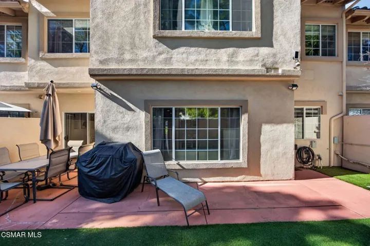 38-web-or-mls-Upmarket Media-1120Pan121