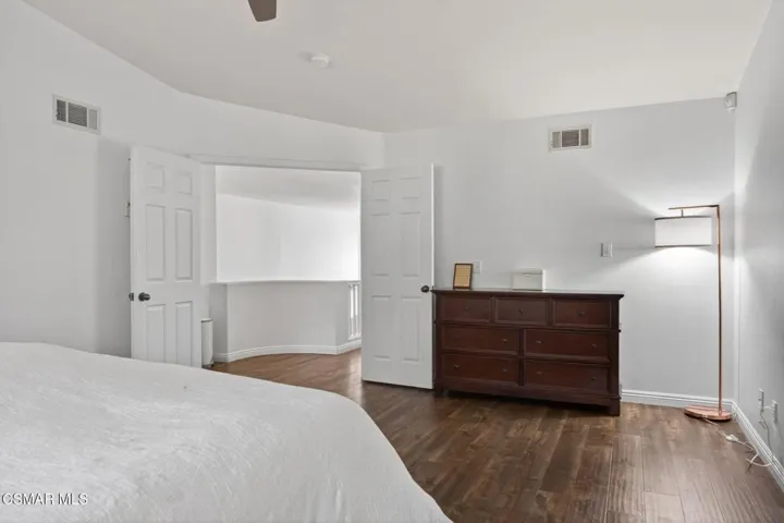 30-web-or-mls-Upmarket​​‌​​​​‌​​‌‌​​‌​​​‌‌​​​‌​​‌‌​​‌‌​​‌‌​​​​ Media-1120Pan098