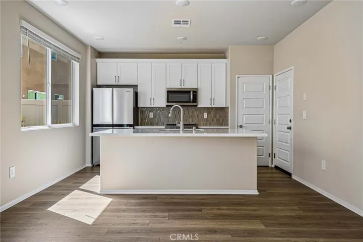 1131 Tropic Court, Redlands, California 92374