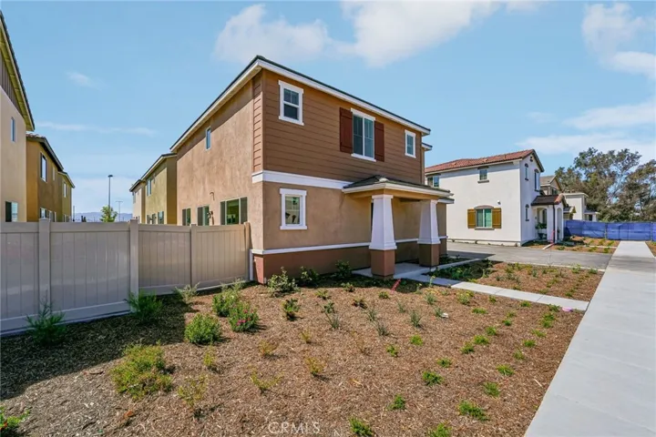 1131 Tropic Court, Redlands, California 92374
