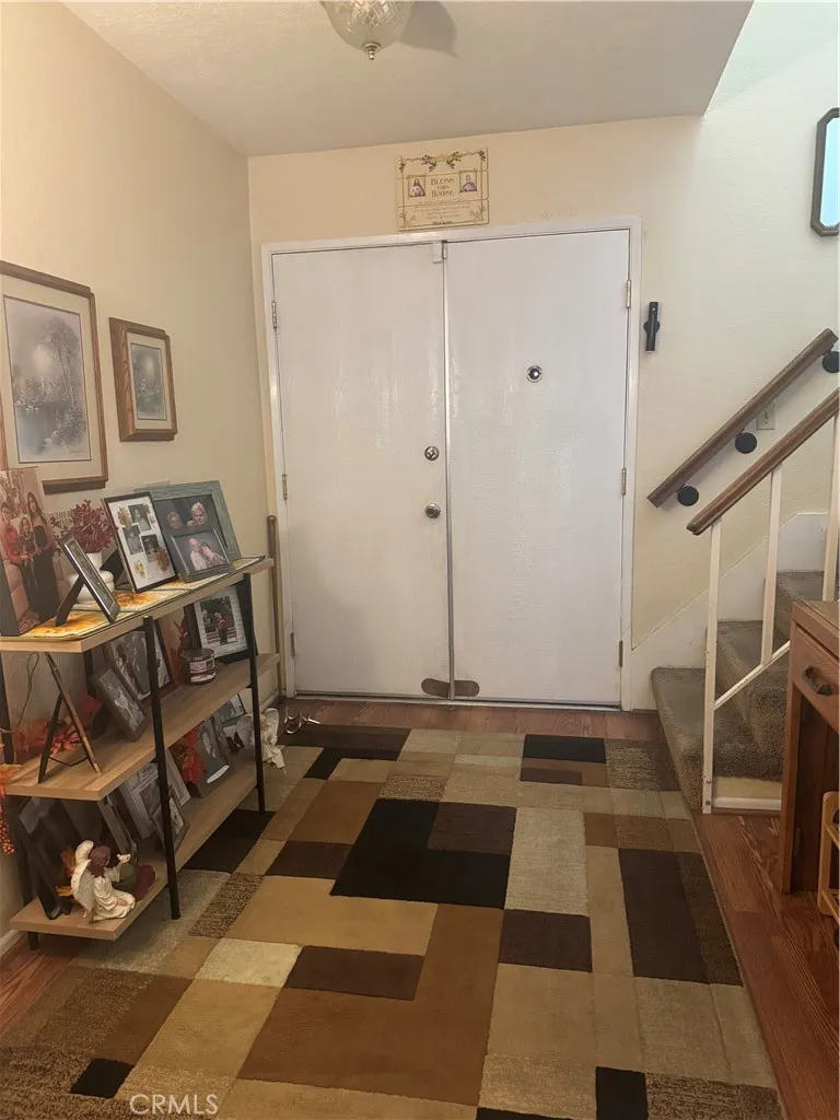 Front door entry or exit to street