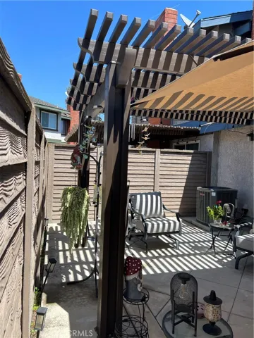 Private patio for entertaining or just kickin it