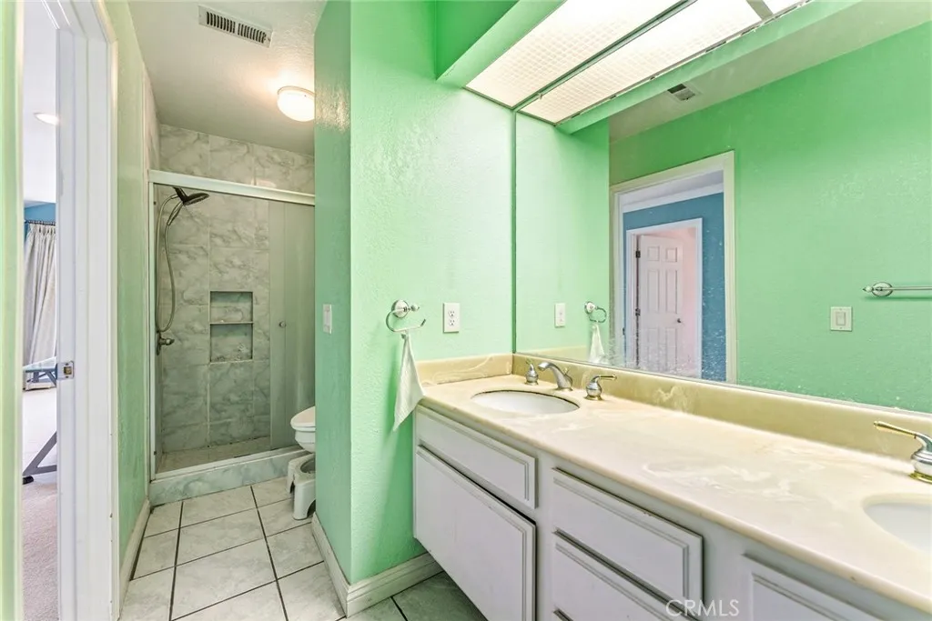 First Floor Bathroom