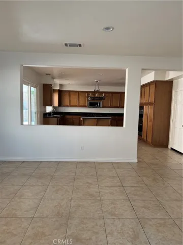 8410 Fiske Drive, Eastvale, California 92880