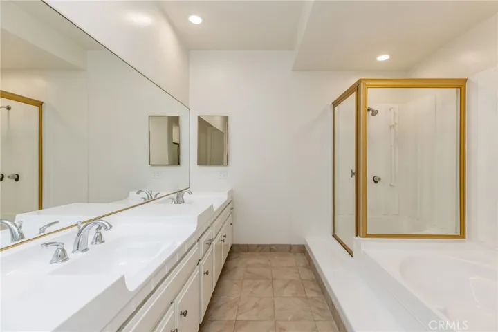 Primary Suite Bath
