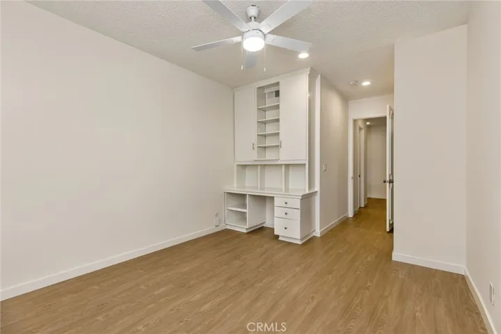 5216 Yarmouth 105, Encino, California 91316