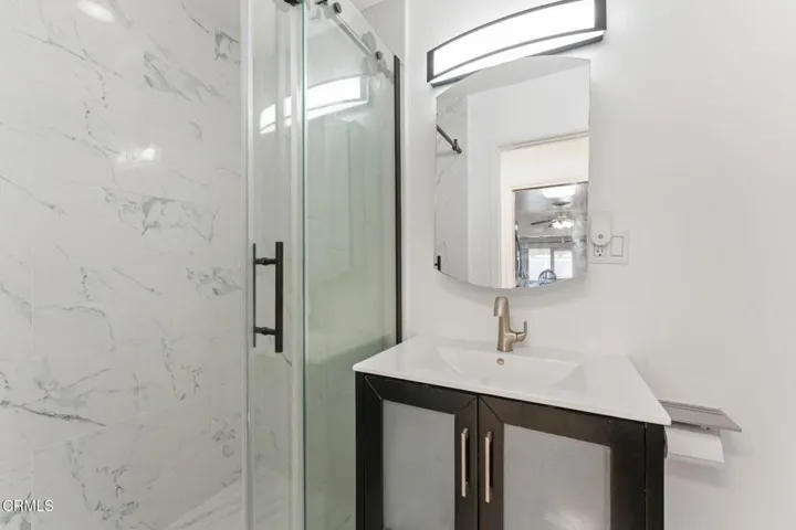 12-2415 Casa Grande St-22