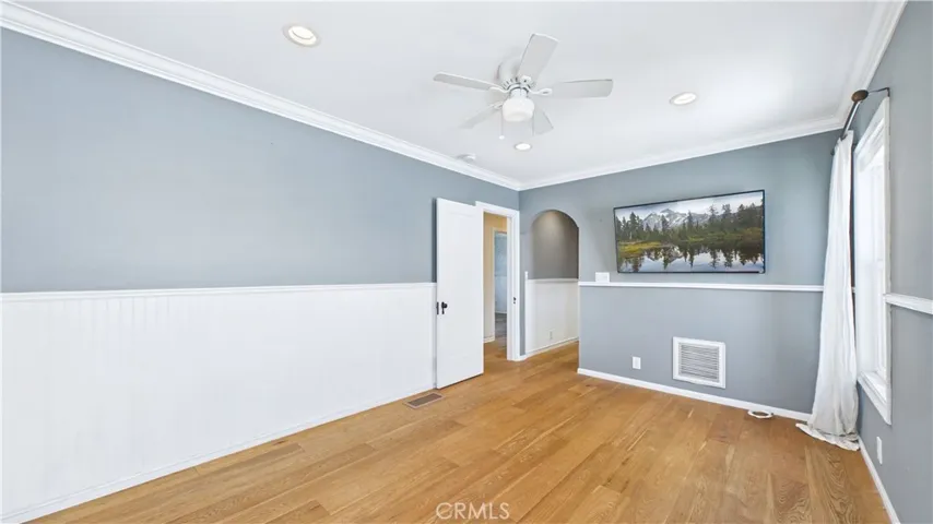 4515 E Vermont, Long Beach, California 90814