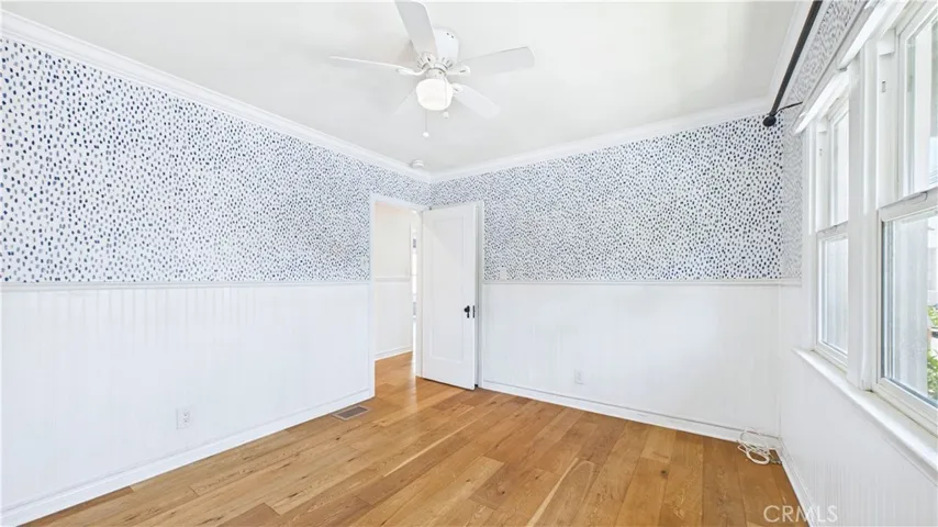 4515 E Vermont, Long Beach, California 90814