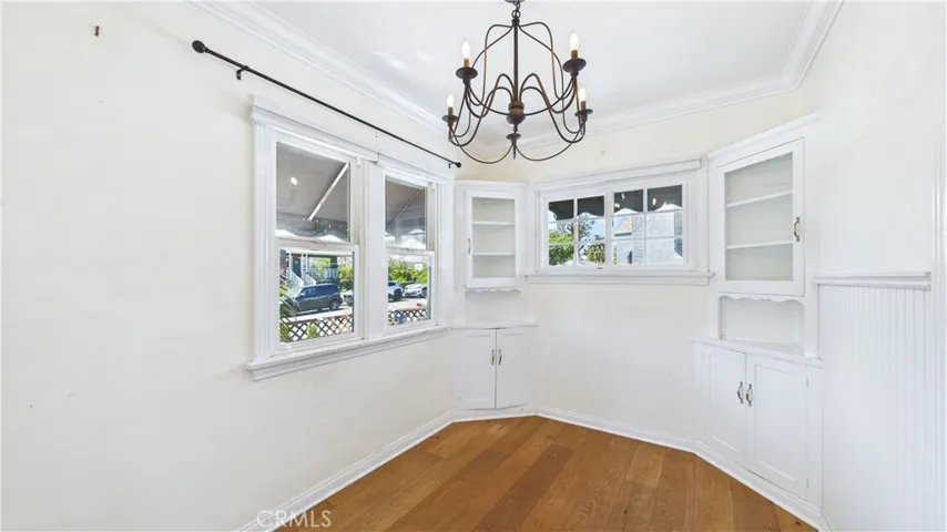4515 E Vermont, Long Beach, California 90814