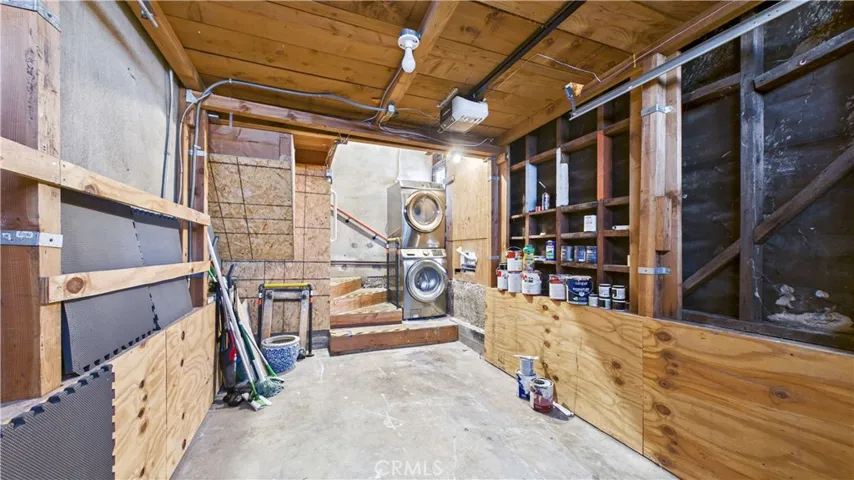 4515 E Vermont, Long Beach, California 90814