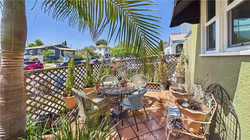 4515 E Vermont, Long Beach, California 90814