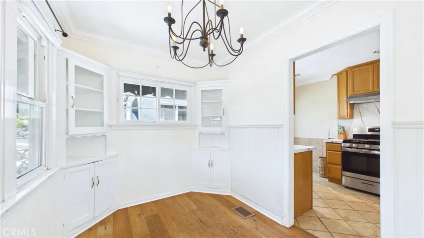 4515 E Vermont, Long Beach, California 90814
