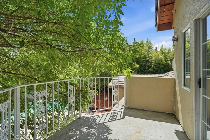 5224 Woodlake, Woodland Hills, California 91367