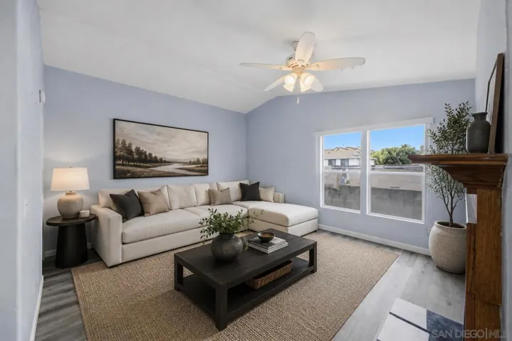https://zimg.paragon.ice.com/ParagonImages/Property/PA/SDMLS/260009731/45/533/400/6c5ce20c7213b66e7b33087c6ac1bbf3/3/942ae15fe441e52bed265dcaf881cf33/260009731-482c9a55-4f63-43a6-bc84-46fe8b6a8a00.JPG