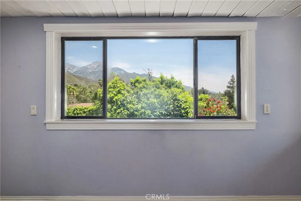 Bedroom #4 - Upstairs with mountain views
