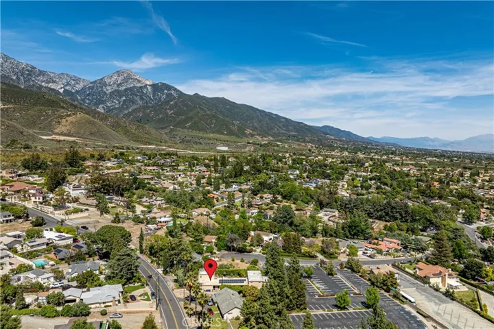 2480 Vista Drive, Upland, California 91784