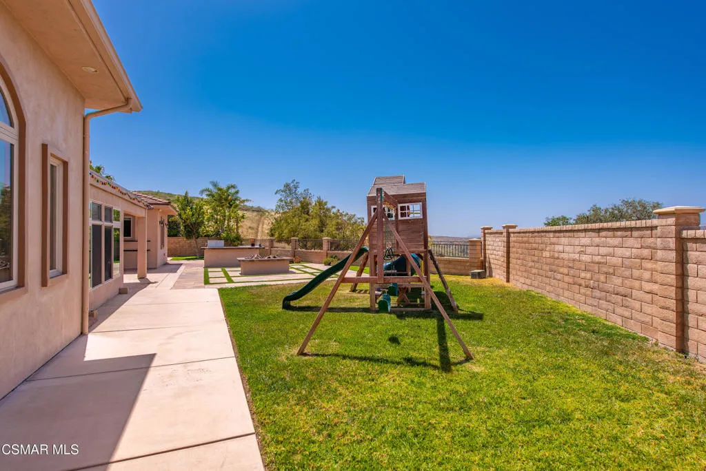 3490 Trego Ct Simi Valley-116