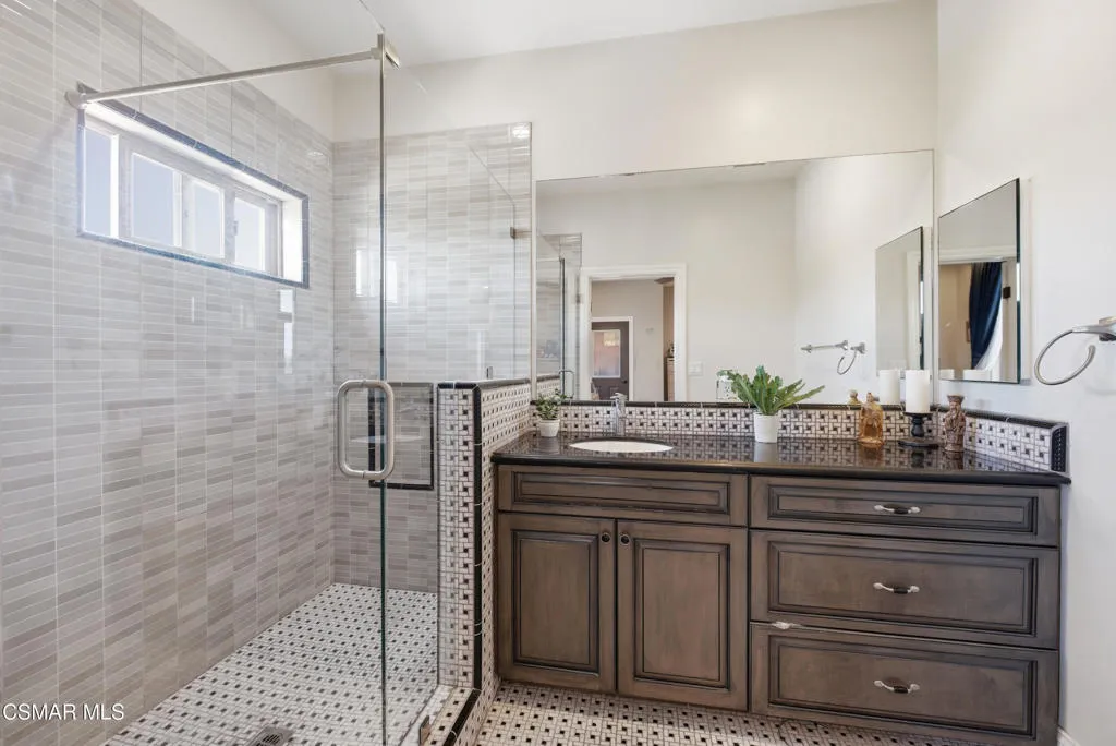 3490 Trego Ct Simi Valley-68 - Copy