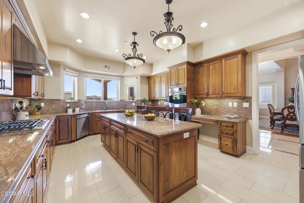 3490 Trego Ct Simi Valley-29