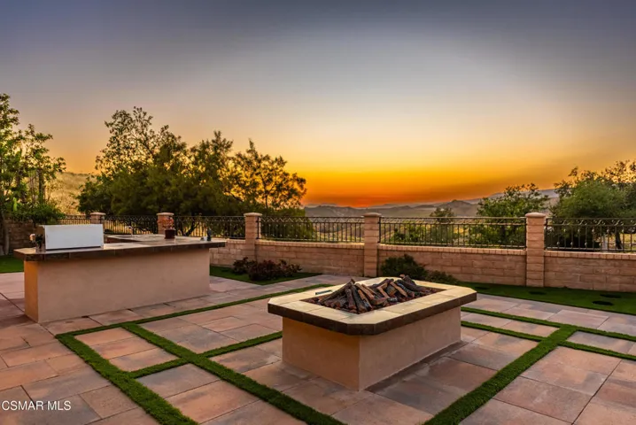 3490 Trego Ct Simi Valley-217