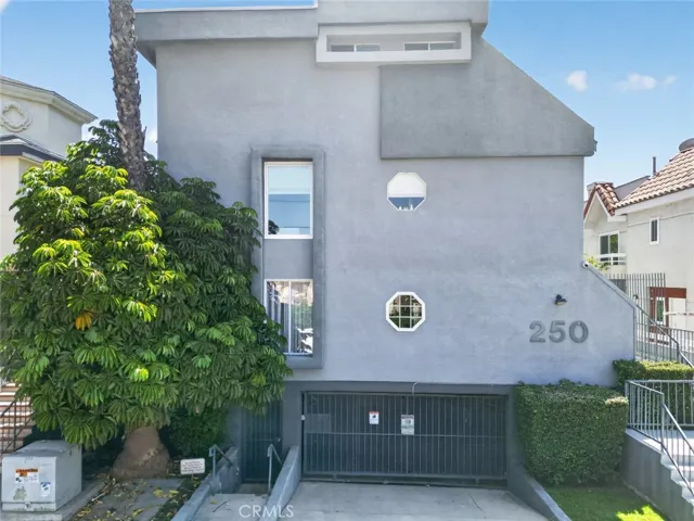 250 W Spazier Avenue 101, Burbank, California 91502