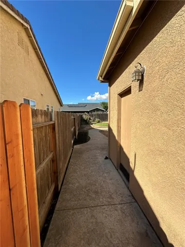 2341 Mariner Way, Merced, California 95340