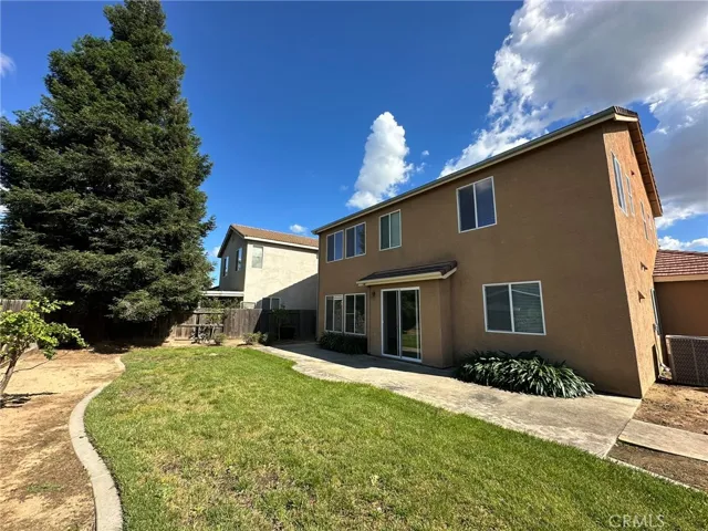2341 Mariner Way, Merced, California 95340