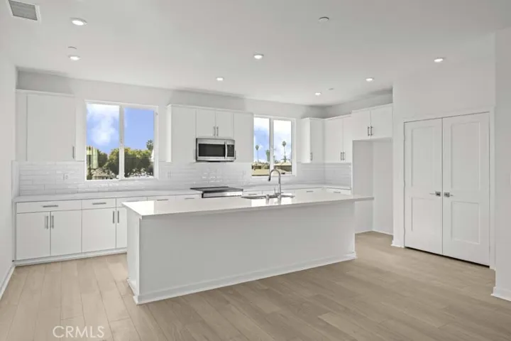 107 S Laxore Street 403, Anaheim, California 92804