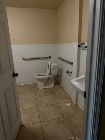14514 Excelsior, Hanford, California 93230