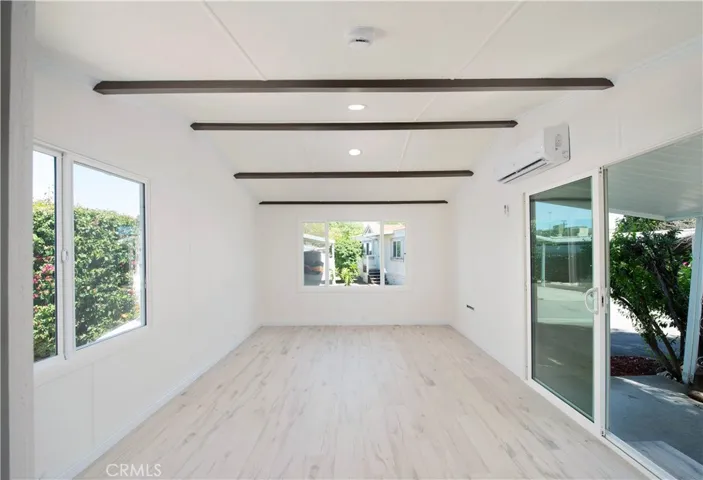 6545 Wilbur Avenue 92, Reseda, California 91335