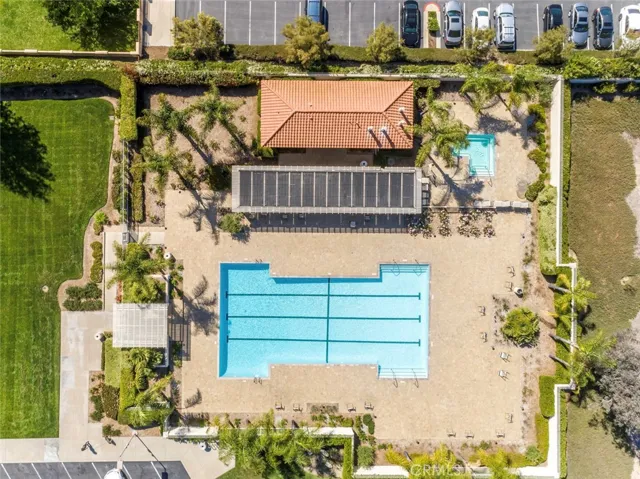 Association pool and spa