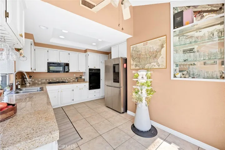 40183 Mimulus, Temecula, California 92591