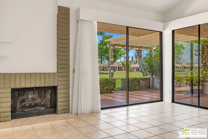 3020 Calle Loreto, Palm Springs, California 92264