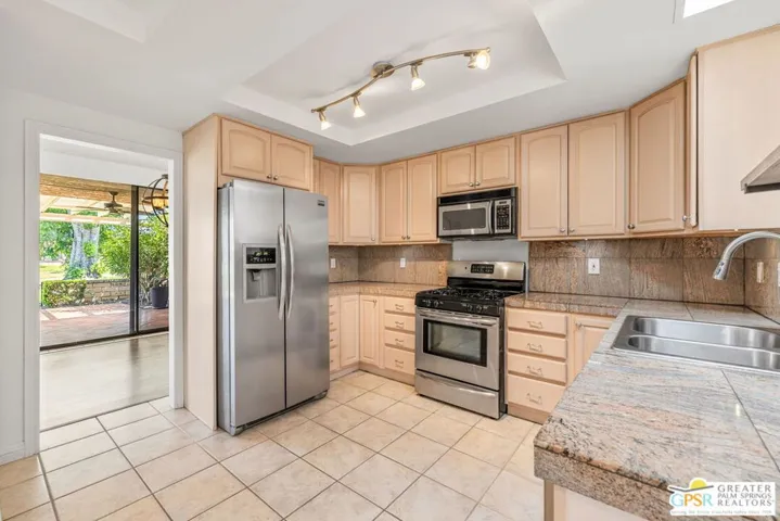 3020 Calle Loreto, Palm Springs, California 92264