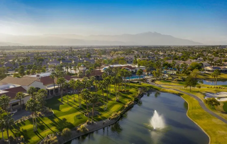 42-web-or-mls-Sun City (5)