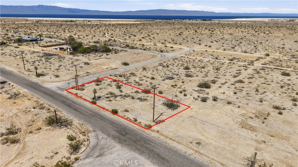 1015 Sea Shore Avenue, Thermal, California 92274 — photo 5