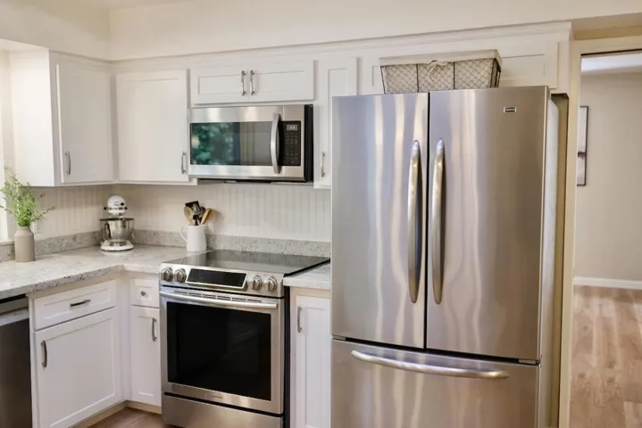 155 Rabbits Run Road, Santa Cruz, California 95060