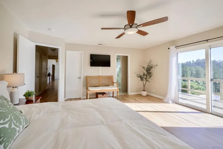155 Rabbits Run Road, Santa Cruz, California 95060