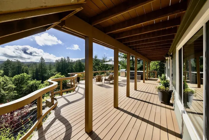 155 Rabbits Run Road, Santa Cruz, California 95060