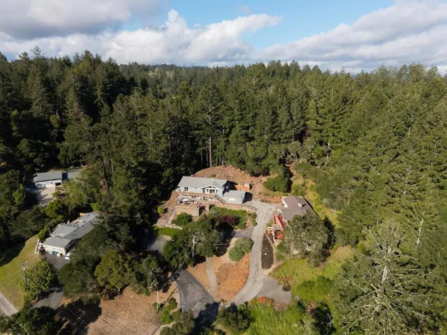 155 Rabbits Run Road, Santa Cruz, California 95060