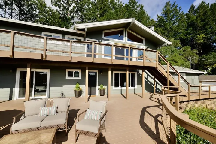 155 Rabbits Run Road, Santa Cruz, California 95060